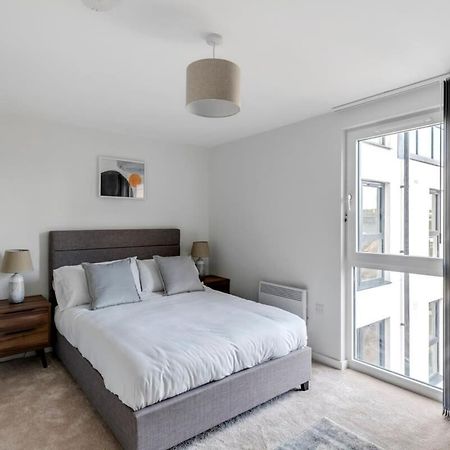 Spacious 1 Bedroom Apartment In A Converted Mill Leeds  Zewnętrze zdjęcie