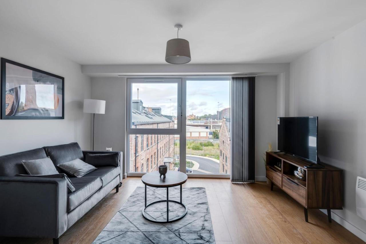 Spacious 1 Bedroom Apartment In A Converted Mill Leeds  Zewnętrze zdjęcie