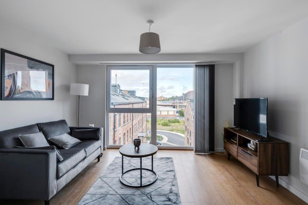Spacious 1 Bedroom Apartment In A Converted Mill Leeds  Zewnętrze zdjęcie